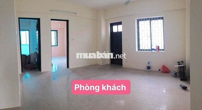 chính chủ cần tiền bán gấp căn hộ chung cư giá rẻ sát ngay ngã tư sở