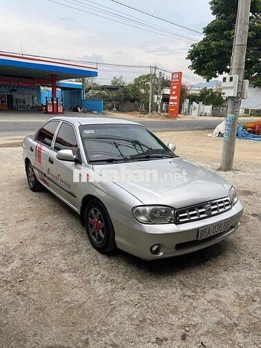 Kia 2004 màu Bạc