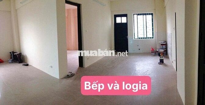 chính chủ cần tiền bán gấp căn hộ chung cư giá rẻ sát ngay ngã tư sở