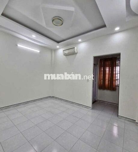CHO THUÊ NHÀ 4.5X25(TRỆT+3LẦU+6PHÒNG) ĐỐI DIỆN AEON TÂN PHÚ LỀ 8M