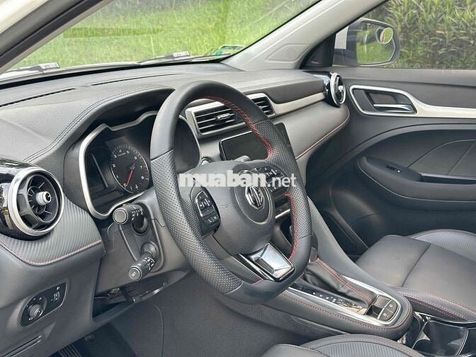 Bán MG ZS STD sx 2024 lăn bánh 2025 sơn zin 100%