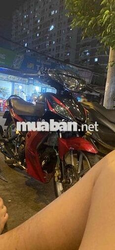 Yamaha Thể thao Đen đỏ