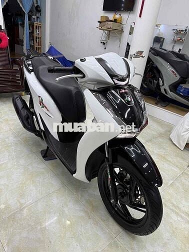 Honda SH 125 CBS 2022 Trắng Lướt