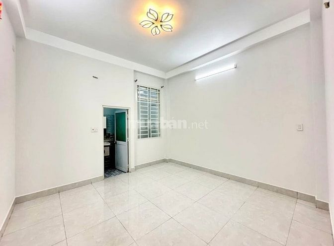 🏡 NHÀ ĐẸP QUẬN 12 – HIỆP THÀNH 07 1 TRỆT 2 LẦU • 4PN • Ô TÔ ĐẬU CỬA •