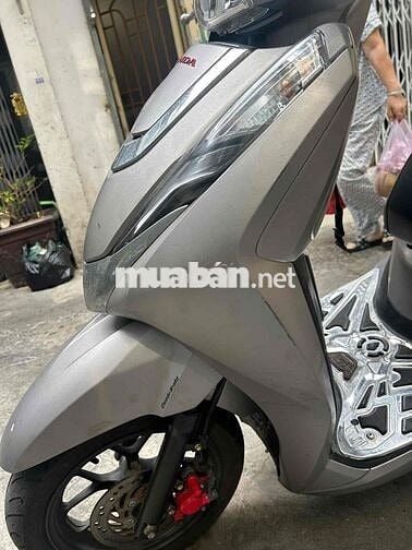 Honda Lead 125cc 2022 4V Xám đen