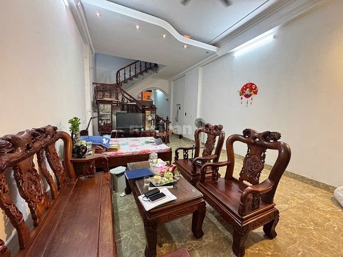 Bán nhà phố Bạch Mai 60m2, 5 tầng, ngõ nông, gần phố, kinh doanh