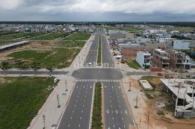 Đất Sân Bay Long Thành - Sổ hồng riêng - 100m2 - giá 10tr/m2 