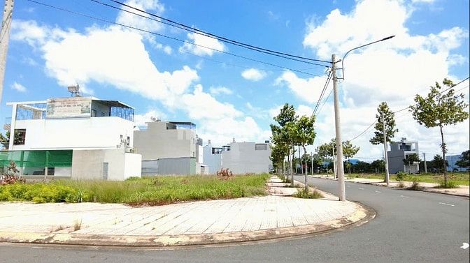 Đất Sân Bay Long Thành - Sổ hồng riêng - 100m2 - giá 10tr/m2 