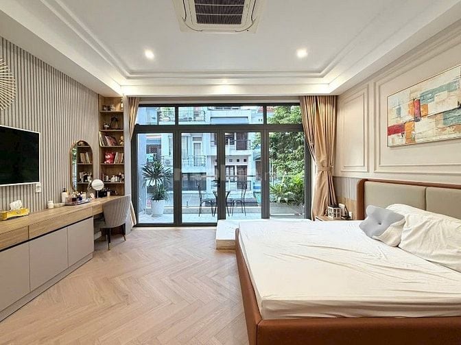 BIỆT THỰ KHU NỘI BỘ NGANG 8m TRUNG TÂM Q5, 5 TẦNG THANG MÁY, 45 TỶ TL