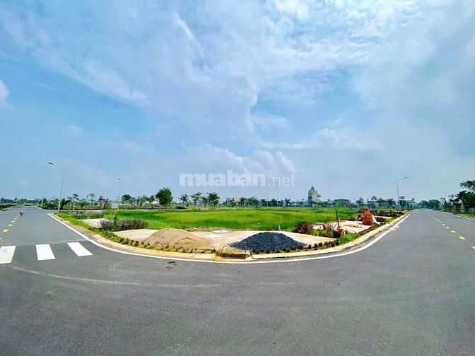 Đất Sân Bay Long Thành - Sổ hồng riêng - 100m2 - giá 10tr/m2 
