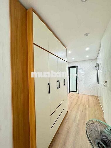 Quá hiếm! Căn góc tập thể Duplex Mai Động,2 tầng, 90m, 3PN , sát chợ