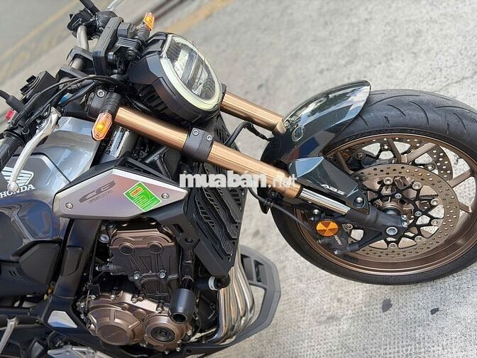 Honda CB650R 2022 Xám 10.000 km