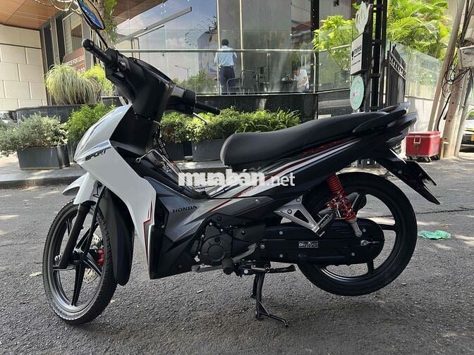 Honda RSX Trắng đen Thể thao
