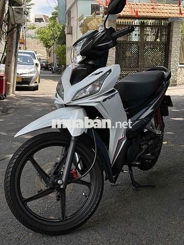 Honda RSX Trắng đen Thể thao