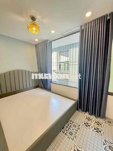 TT cán bộ Lạc Trung, thấp tầng, ô tô đỗ, hiếm có khó tìm
