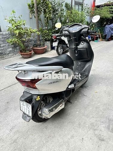 Honda SCR 110 Bạc
