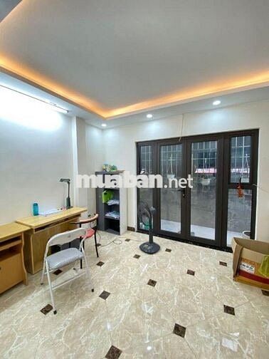 8.5 TỶ-46M2-5 TẦNG-5 NGỦ-GÂN PHỐ-254 MINH KHAI-GỐC ĐỀ