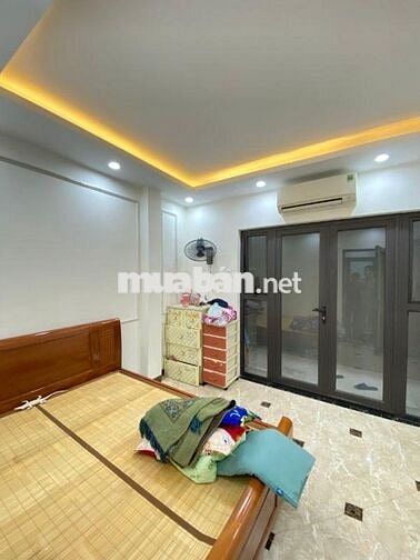 8.5 TỶ-46M2-5 TẦNG-5 NGỦ-GÂN PHỐ-254 MINH KHAI-GỐC ĐỀ