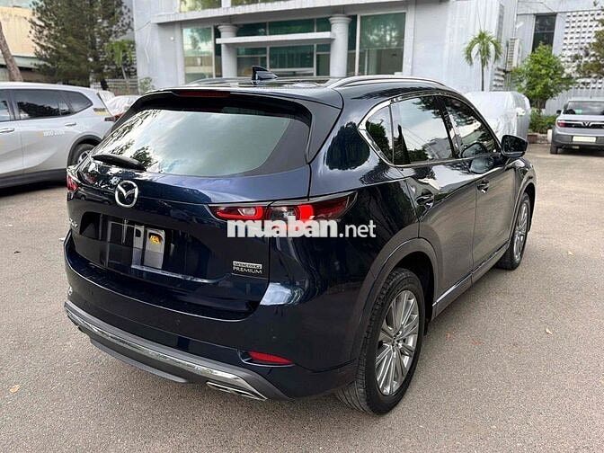 Mazda CX5 2023 Premium Exclusive 2.0 AT 37.000km X