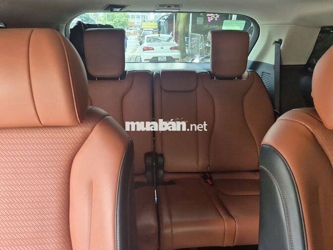 Kia Carnival 2022 Signature 42000 km Đen đẹp 95%