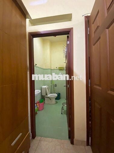 Nhà 5x15m, 4 tầng, đối diện Công viên, đường Tạ Quang Bửu, P.5, Q.8