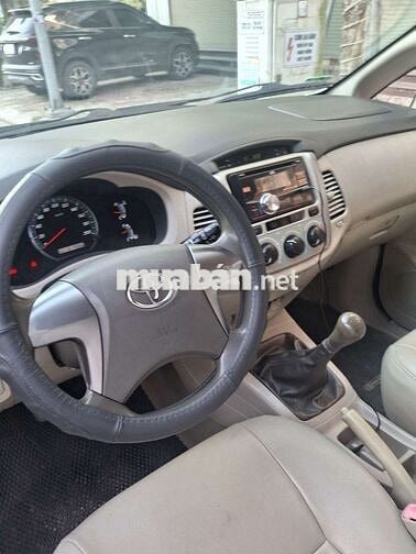 Toyota Innova 2016 Bạc