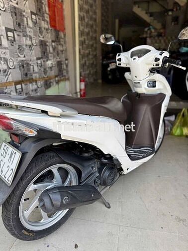Honda Vision 2016 Trắng.zin đẹp.9 chủ.giao lưu tất