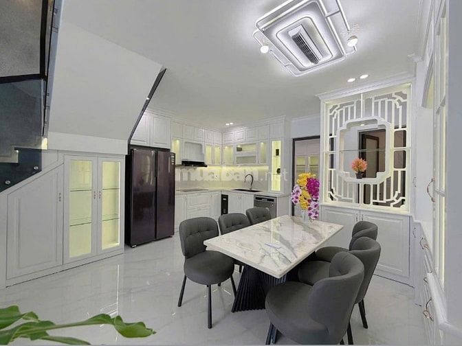 Chỉ với 1tỷ đầu tư ngay căn nhà này Dĩ An, Sổ Hồng Riêng, đường 8m