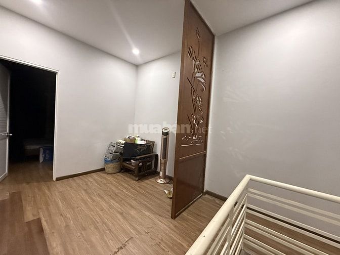 BÁN NHÀ NGUYỄN CẢNH CHÂN PHƯỜNG CẦU KHO QUẬN 1