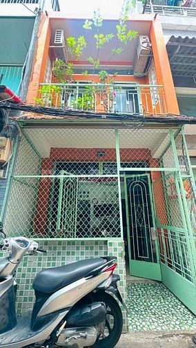 Bán nhà hẻm Võ Văn Kiệt Q1, diện tích3x10m 1 lầu, sổ hồng, giá 4,58 tỷ