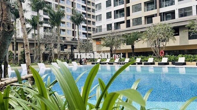 Bán căn 2PN view hồ bơi giá chỉ 4 tỷ 2. View hướng mát, đã có sổ hồng