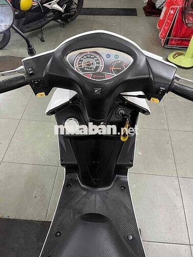 Kymco Candy Hi 2018 Trắng