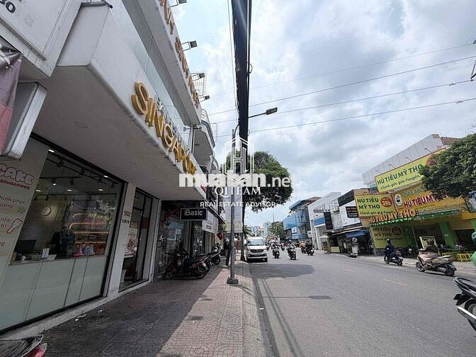 🔉 Nhà đẹp CMT8 Q3, 6.2x8m, trệt lửng 1L, vị trí tốt 🔉
