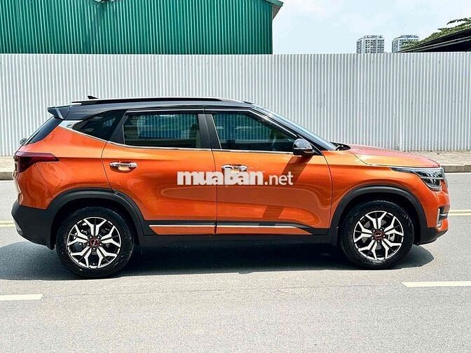 Kia Seltos 2023 1.6 Premium 5000km