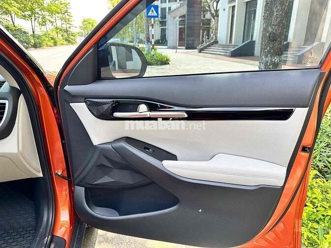Kia Seltos 2023 1.6 Premium 5000km