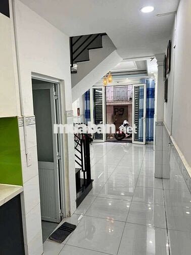 4,860 Tỷ TL nhà 2 lầu 4 PN hẻm 64/ Bùi Văn Ba Quận 7