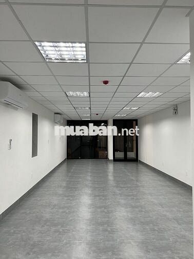 Mặt bằng cho thuê tại Tòa nhà 88 Khúc Hạo, P.Sơn Trà, 10 triệu, 100m2