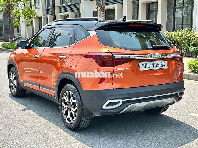 Kia Seltos 2023 1.6 Premium 5000km