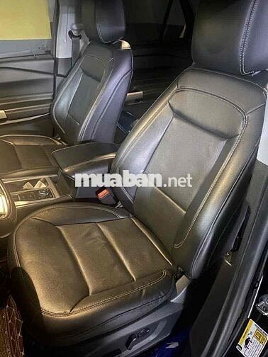 Ford Explorer nhập Mỹ, Đen 33000 km