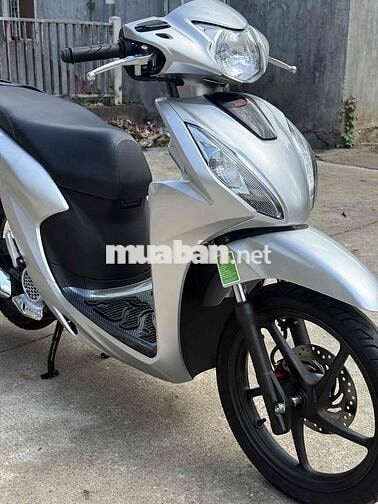 Honda Vision Thể thao Bạc đen