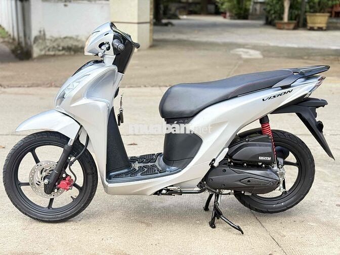 Honda Vision Thể thao Bạc đen