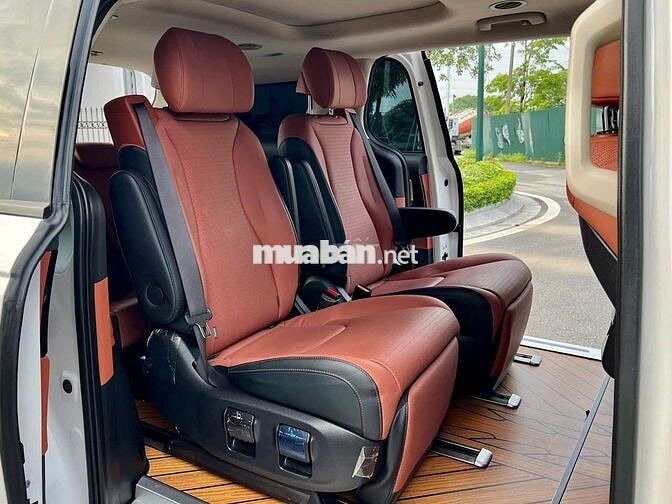 Kia Carnival 2023 Signature 2.2D 44000 km Trắng