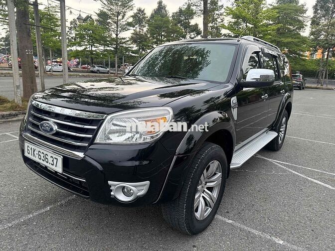Ford Everest Đen