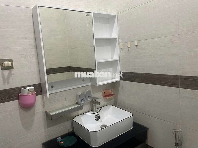 NHÀ 4X15 NỘI THẤT 3PN 3WC 3 LẦU NGAY NGẢ TƯ GA