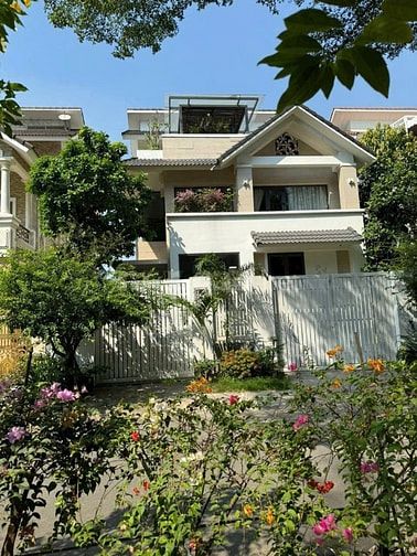 Cho thuê BT KDC Nghĩ Ngơi Giải Trí căn góc giá 60tr nhà đẹp mới xây