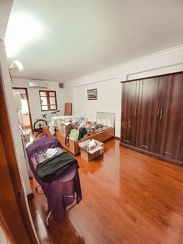 Cần bán CHTT tầng 3 nhà 69/2 ngõ 67 phố Vạn Bảo 