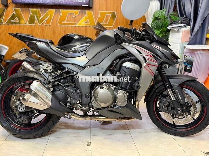 Kawasaki Z1000 Xám