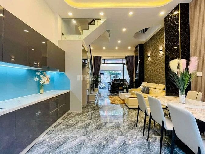 ĐỊNH CƯ BÁN GẤP! Chủ bán nhà Bình Thạnh giá rẻ 3TỶ5, ngay cầu thị nghè