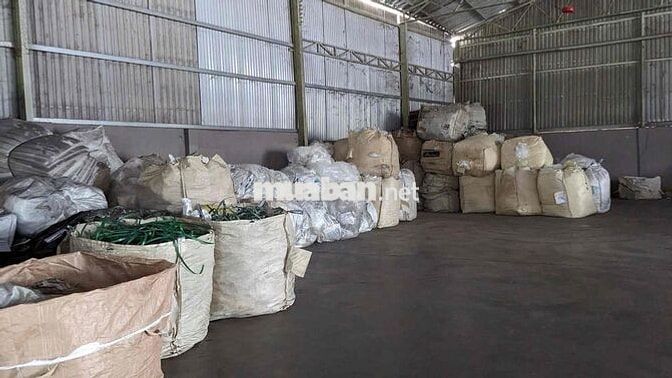 Đất 2,590 m2 + nhà xưởng phù hợp cho thuê làm kho hoặc làm công nghiệp