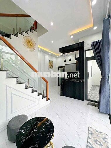 Bán gấp Trong tuần giá 1ty950 buôg đuôi